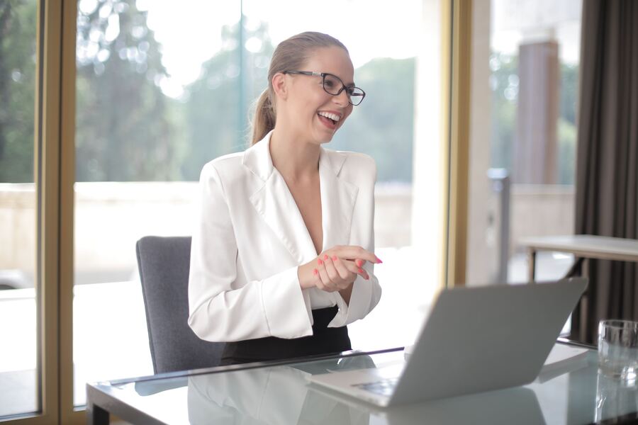 Young professional starting an international career